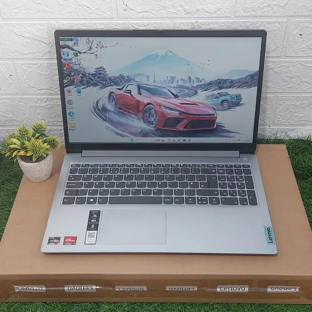 LAPTOP LENOVO IP SLIM1 15AMN7 AMD RYZEN 3-7320U RAM 4GB SSD 256GB