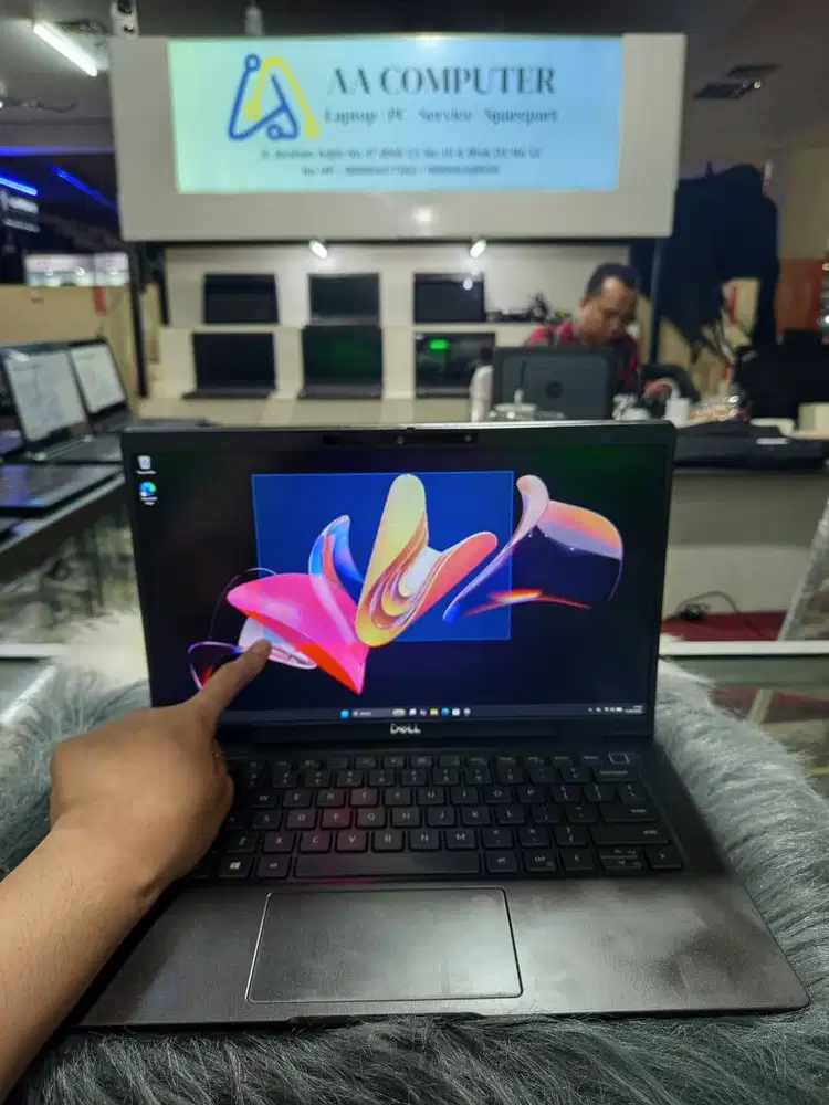 Dell 7320 Intel Core I7 Gen 11 Ram 16GB SSD 256GB  Touchsreen