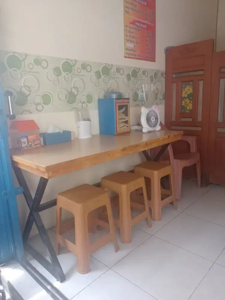 Di Jual 3 unit Meja Kedai Makanan