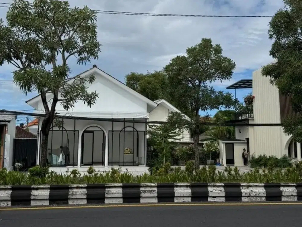 Toko Cantik Siap Pakai Disewakan di Bypass Sanur, Denpasar Area