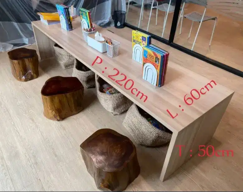 Meja Office/ Kantor/ Lesehan