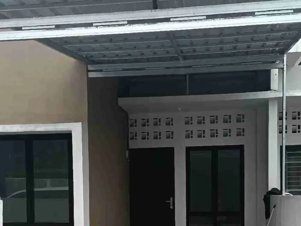 Rumah baru  dalam kompleks