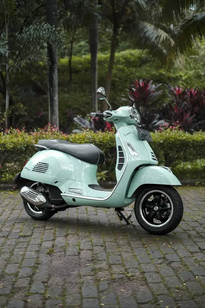 JUAL VESPA MATIC BEKAS/SECOND GTS 2022 MURAH BERGARANSI