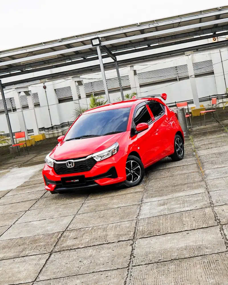 Honda New Brio E Matic 2024 merah ganjil