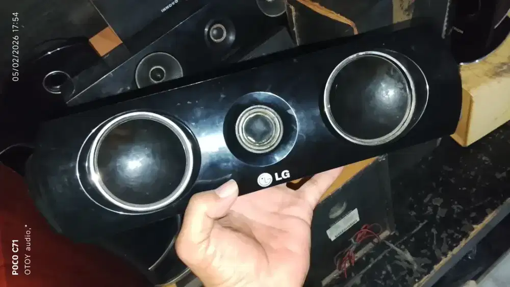 Spker pasif center merk lg