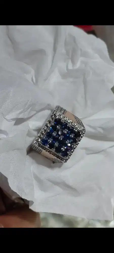 batu permata blue saphire