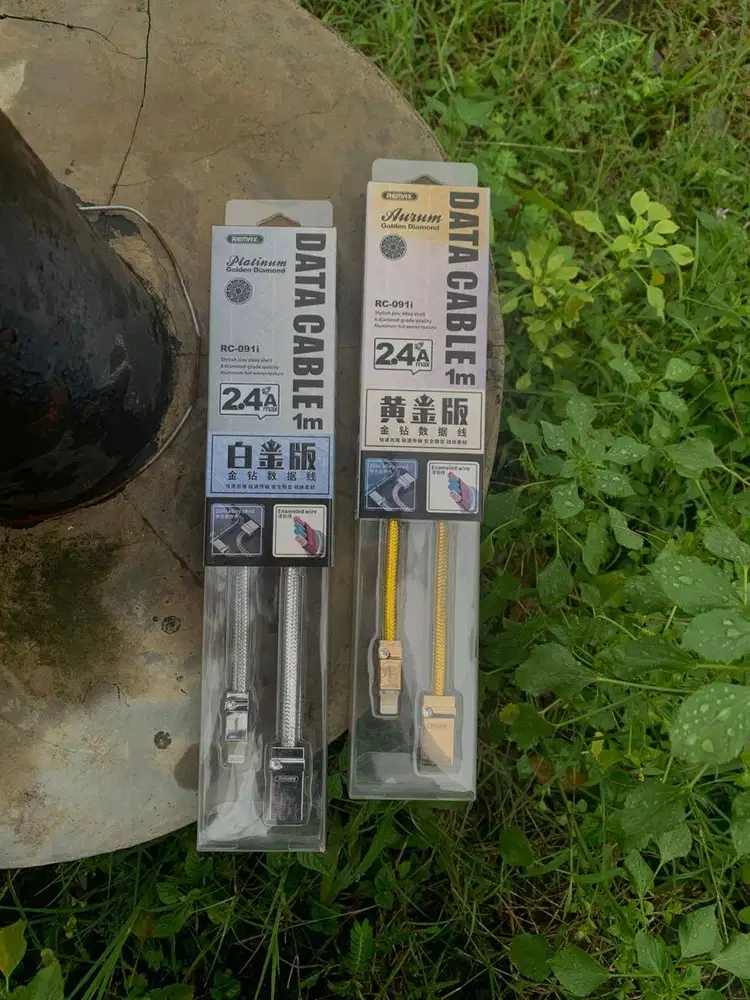 Remax Data Cable Platinum Golden Diamond Lightning RC-091i