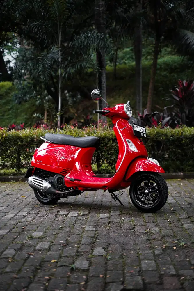 JUAL VESPA MATIC BEKAS/SECOND LX 125 IGET 2018 MURAH BERGARANSI