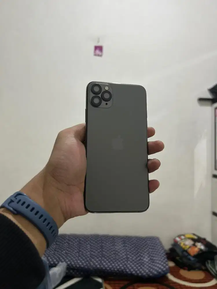 iPhone 11 promax 64gb inter