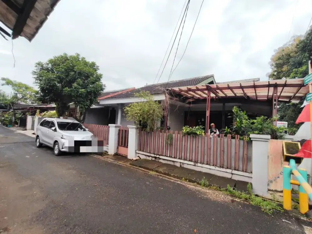 Dijual Rumah Luas + 2 Kios Aktif di Larangan Ciledug – Strategis & Menghasilkan!