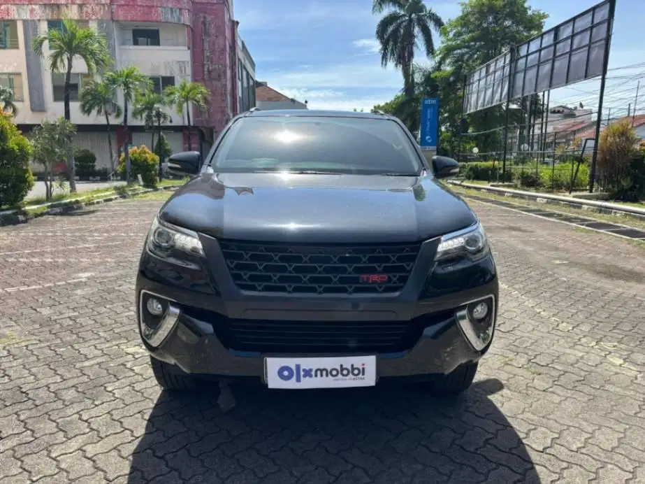DP MURAH - Toyota Fortuner 2.5 G TRD Solar AT 2017 Hitam