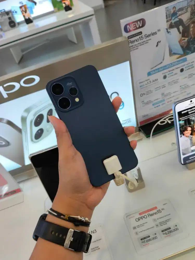 OPPO RENO 15 5G Baru Segel – Promo Tebus Murah Provider / Aksesoris