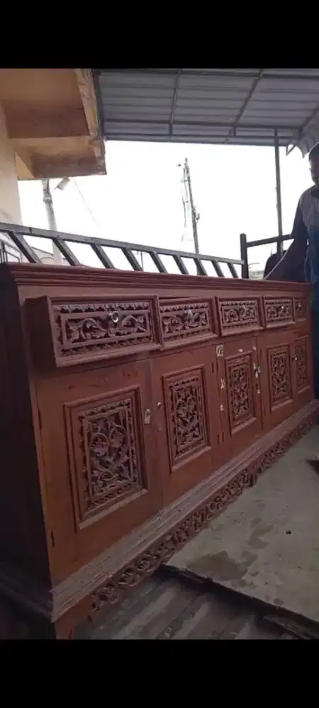 buffet tv jati Jepara asli, siap pakai diplitur lg