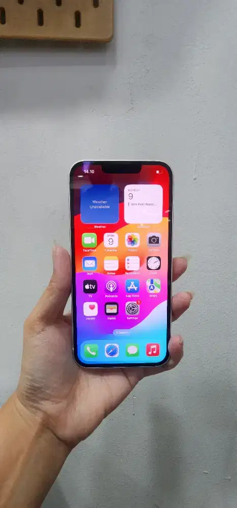 iphone 13 256 starlight 
garansi ibox