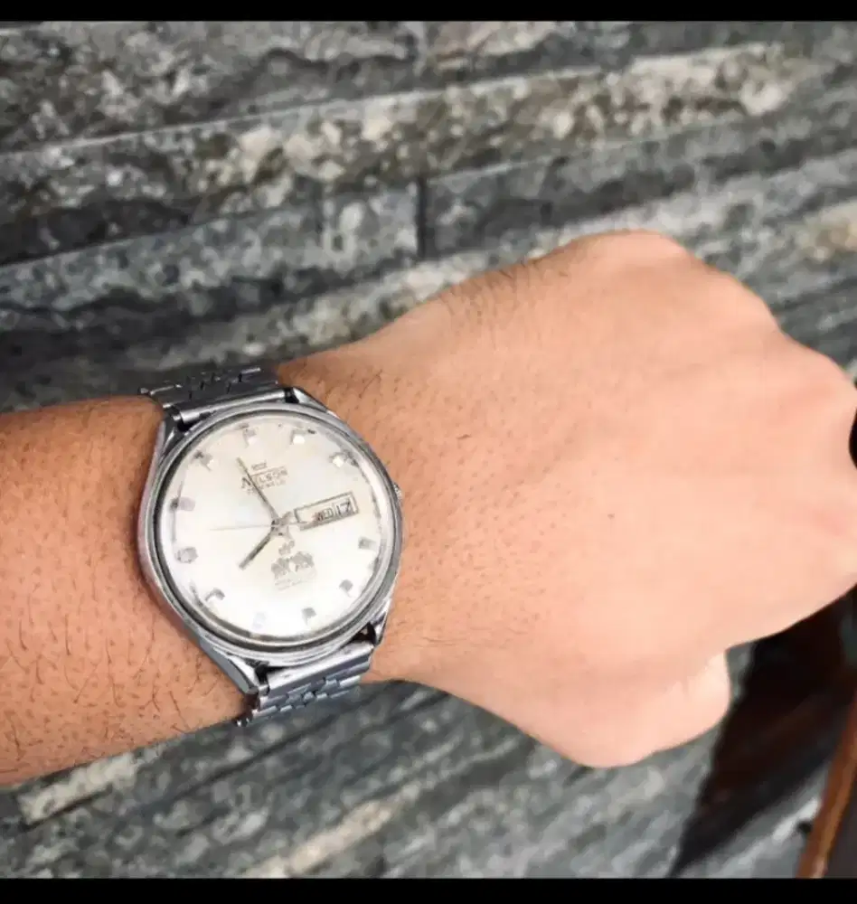 Jam tangan, Nelson
