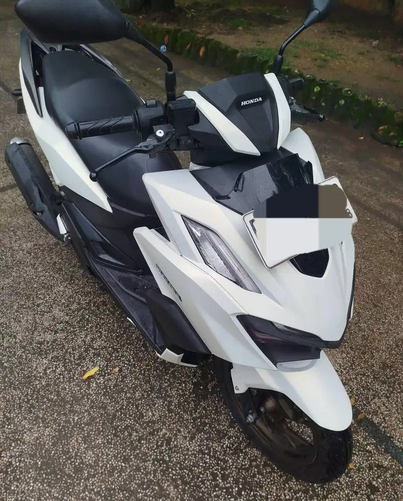 VARIO 160 PUTIH BE