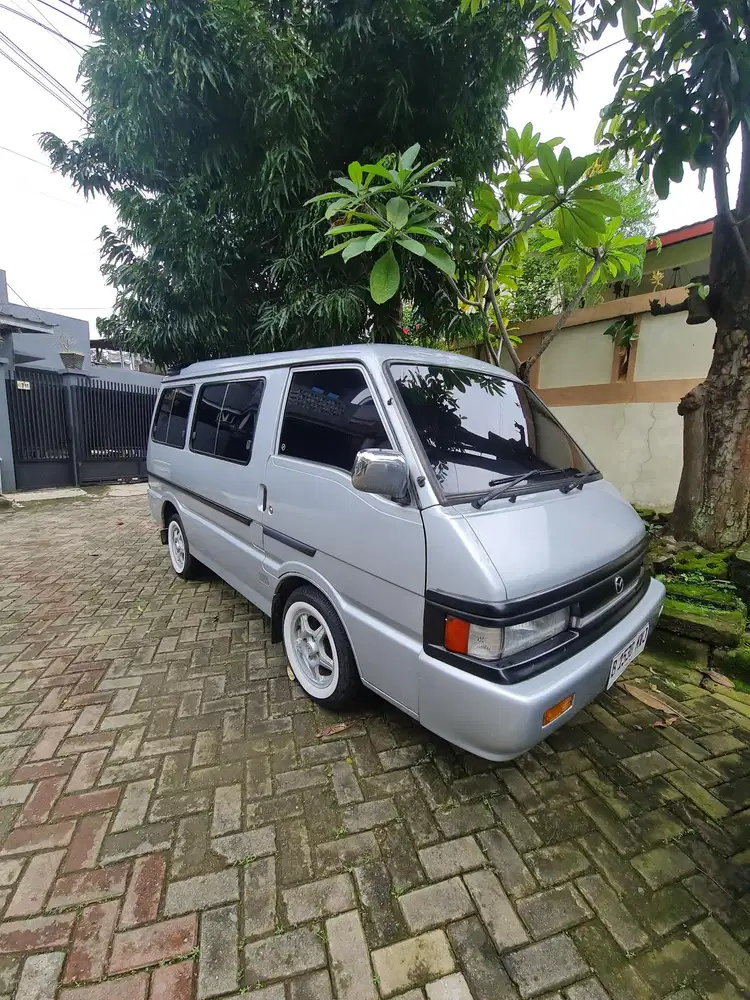 Mazda E2000 2005 Bensin