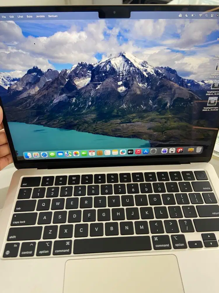 MacBook Air M3 8/256 GB Starlight