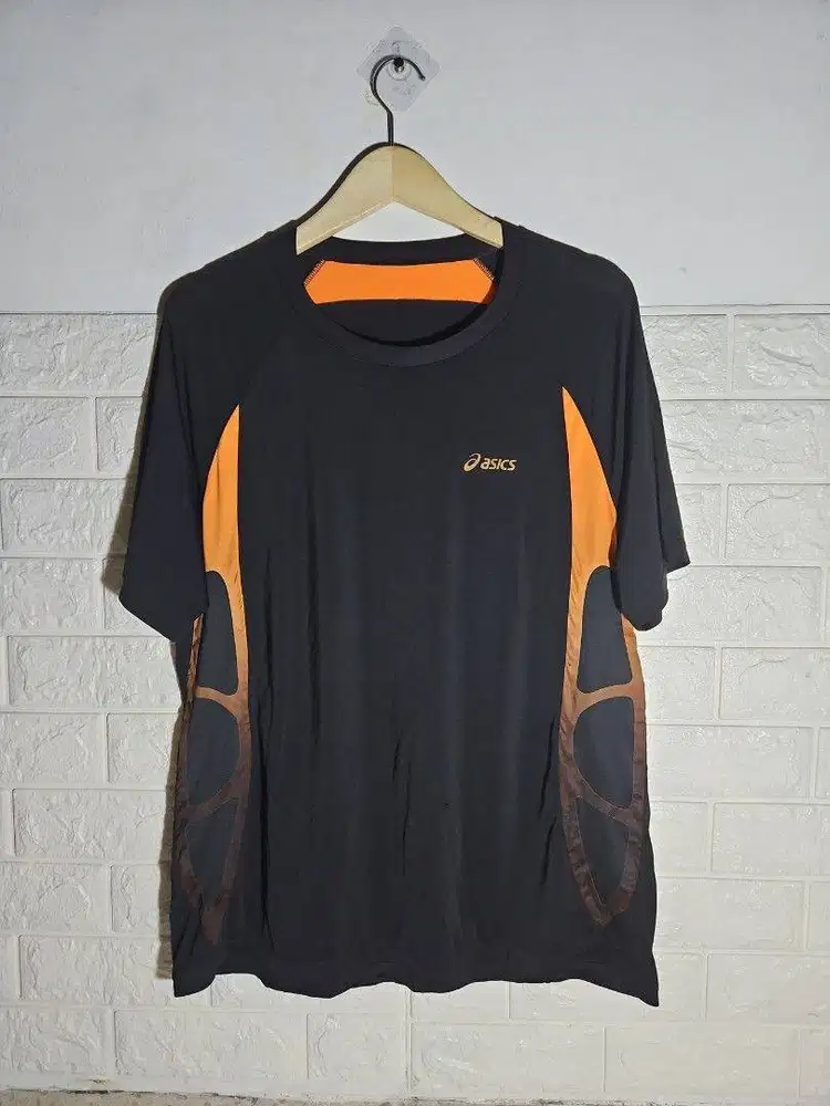 Asics jersey kaos olahraga baju size L