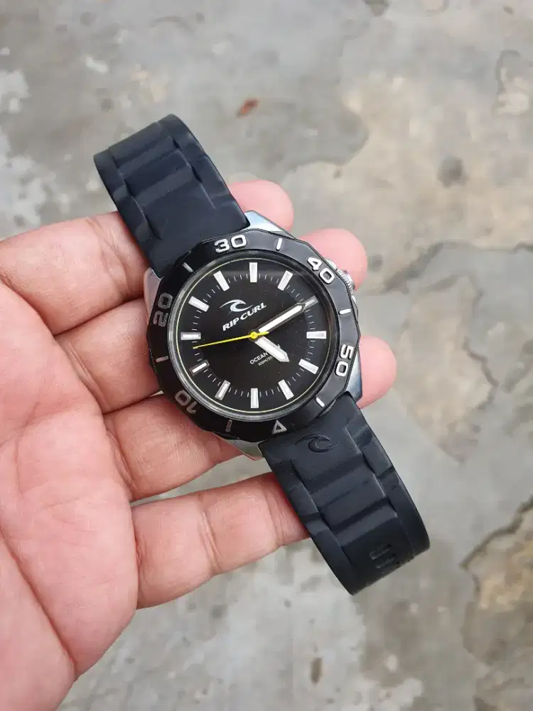 Jam tangan ripcurl dvr classic jamin original garansi mesin 6bln