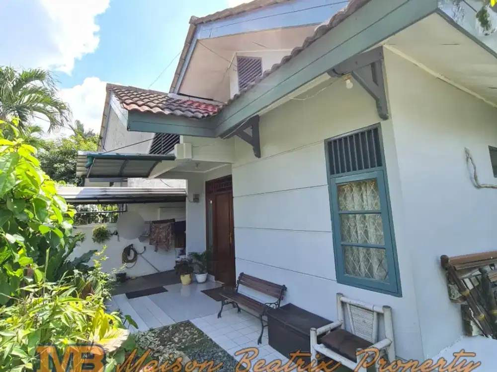 DIJUAL CEPAT RUMAH HOEK MURAH DI GRIYA LOKA - BSD