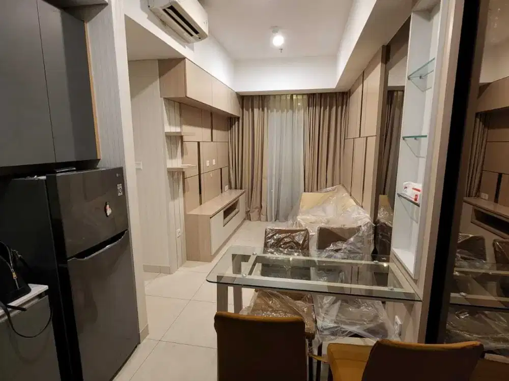 3BR Hook Furnished Apartemen Taman Anggrek Residences - Jakarta Barat