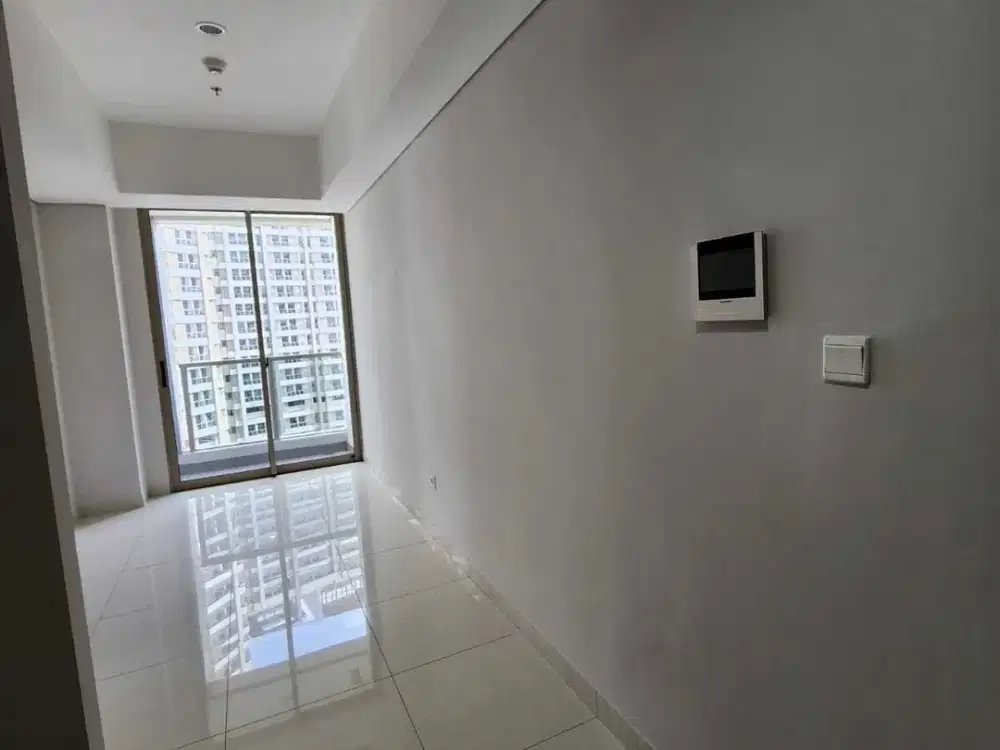 2BR Unfurnished Apartemen Taman Anggrek Residences - Jakarta Barat