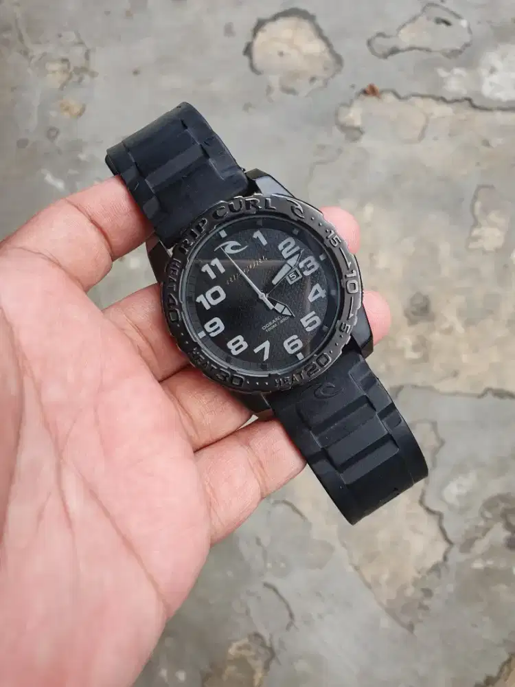 Jam tangan ripcurl cortez original garansi mesin 6 bulan jamin ORI