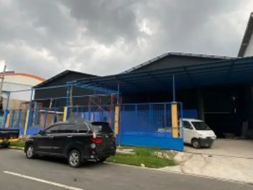 Disewakan Gudang Luas Tanah 465M2, Siap Pakai, di Kawasan Industri, Hanya 1Km Dari Pintu Tol Cikarang Pusat, Greenland Deltamas Cikarang