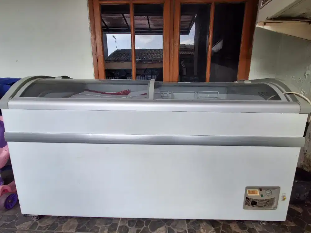 Freezer Gea Sliding Curve 500 liter