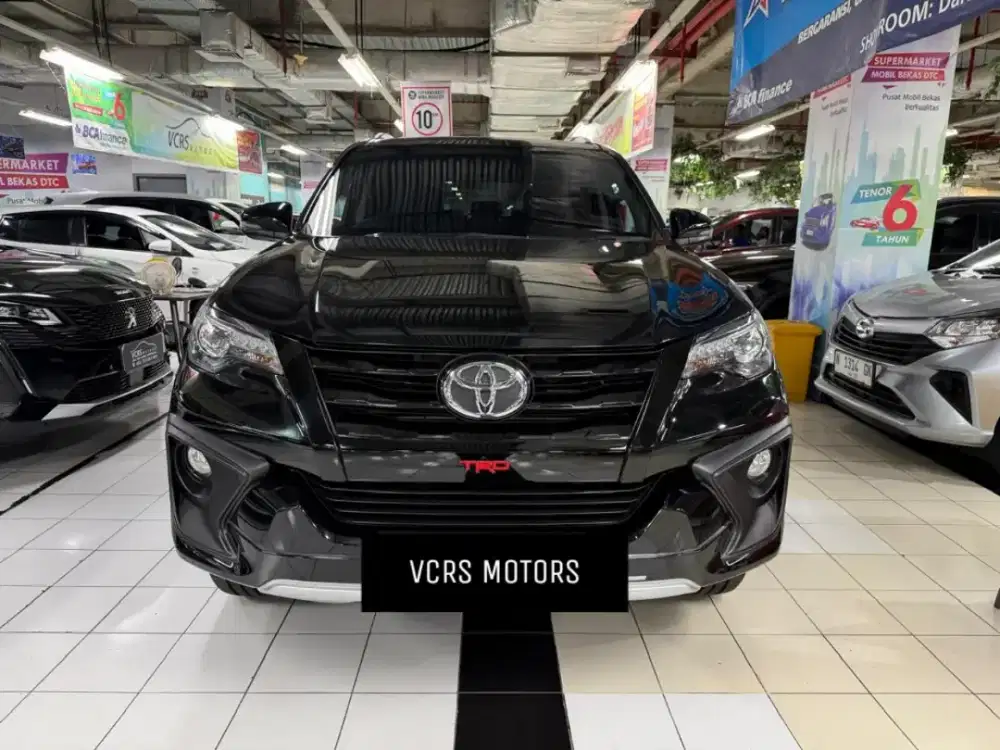 TOYOTA FORTUNER VRZ TRD 2018 KHUSUS YANG CARI KONDISI SUPER ISTIMEWA