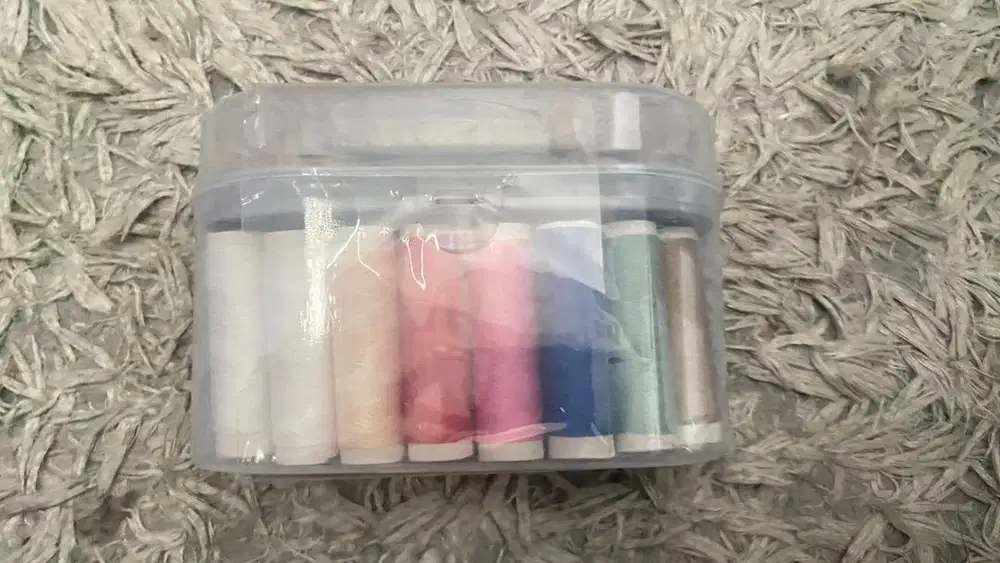 Alat jahit miniso + dompet