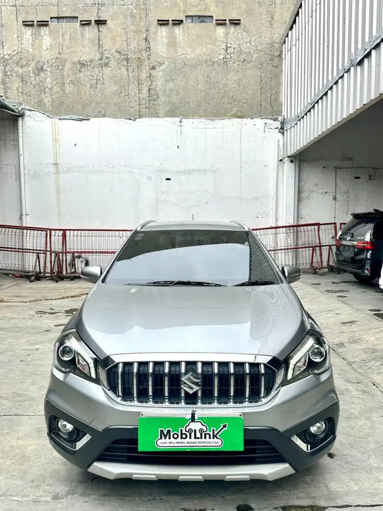 Suzuki SX4 New Scross Matic 2022 Low KM Dp 5 juta