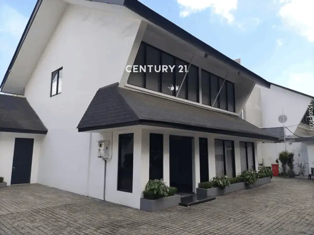 DISEWAKAN DI AREA PREMIUM PAKUBUWONO Cocok Untuk Bisnis Usaha