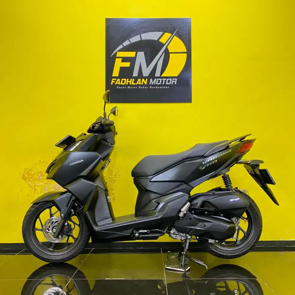 Honda Vario 160 Tahun 2023 pajak on full orisinil