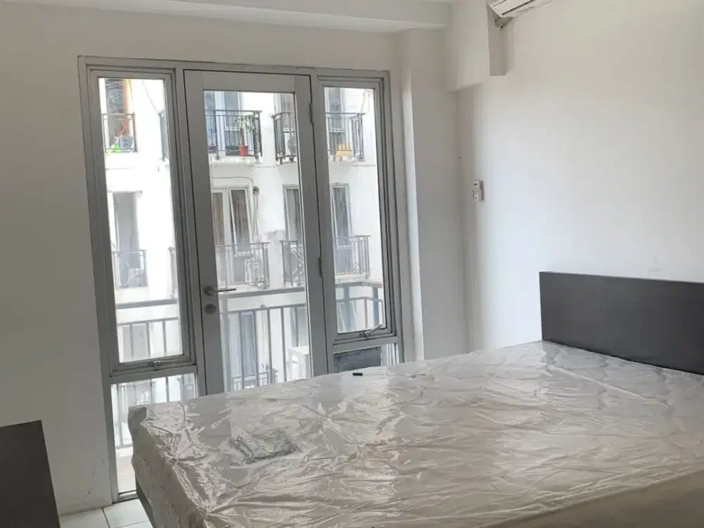 Sewa Studio Semi Furnish – Nyaman Ditempati, Kondisi Terawat