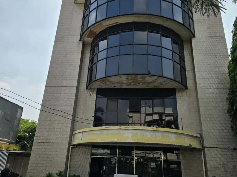 Jual Cepat Gedung Dikawasan Bisnis dan Komersial Jl. Matraman Raya Jakarta Timur