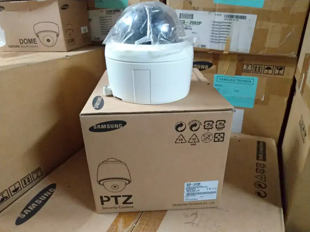 PTZ Dome Camera (SAMSUNG)