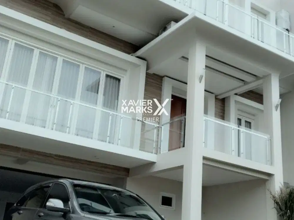 Dijual Rumah Elegan Area Pestisius di Greenwood Araya Malang