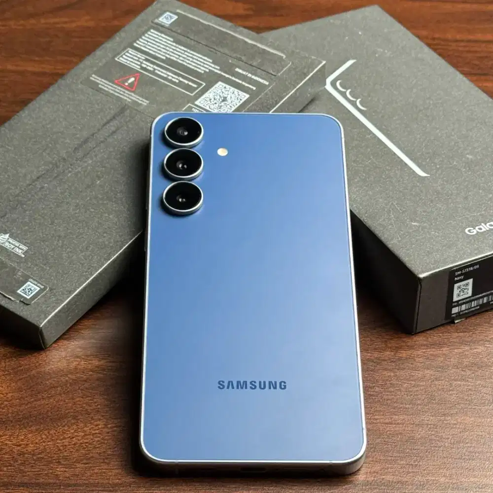 Samsung S25 FE 8/256GB [ Navy ] Garansi Resmi Sein.