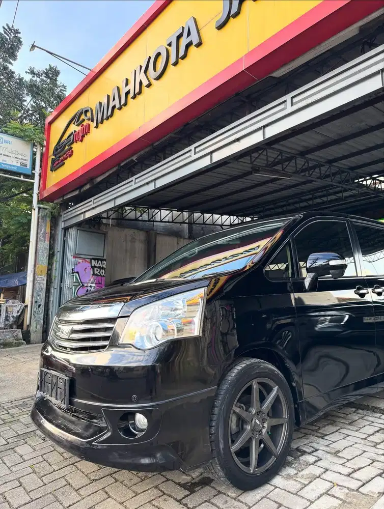 TOYOTA NAV1 V LUX 2.0 CVT 2015(KM80RB)FULLRECORD/DP10JT/ANTIK/NOPR!!!!