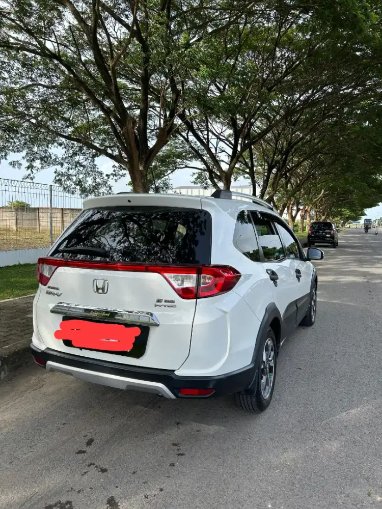 Dijual Mobil Honda BR-V tipe E 2018 Matic