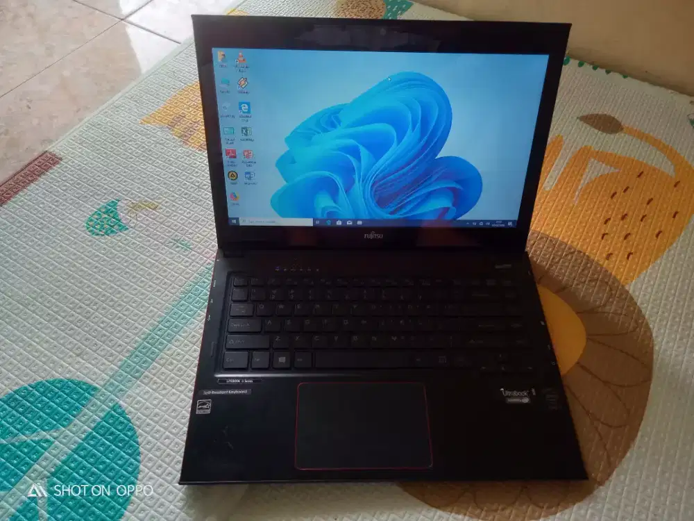 Jual Laptop Touchscreen Layar Sentuh Core i5 Ram 8 GB SSD 129gb