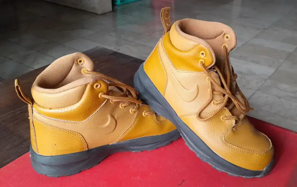 Sepatu Anak Nike Manga Anime Edition