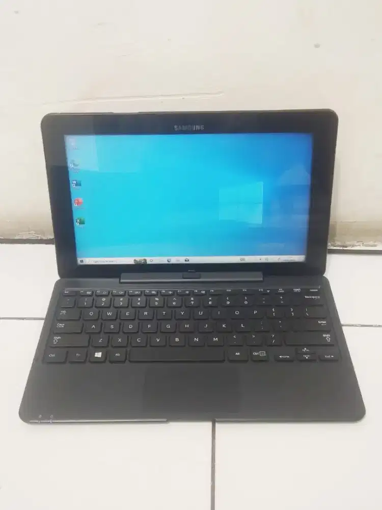 @Samsung 700T touchscreen