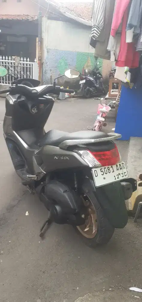 Bismilah jual nmax apa ada nya ajah bpkb stnk ada pjk panjang smt suta