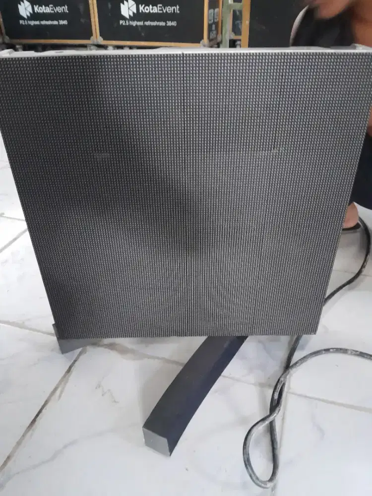 DIJUAL LED VIDEOTRON (Second/bekas)

P3.9 outdoor/Indoor & P2.9 indoor