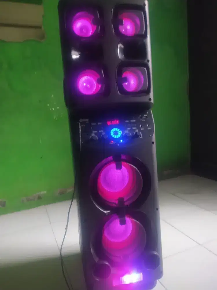 Jual aja speaker multimedia merk GMC 899F/nego