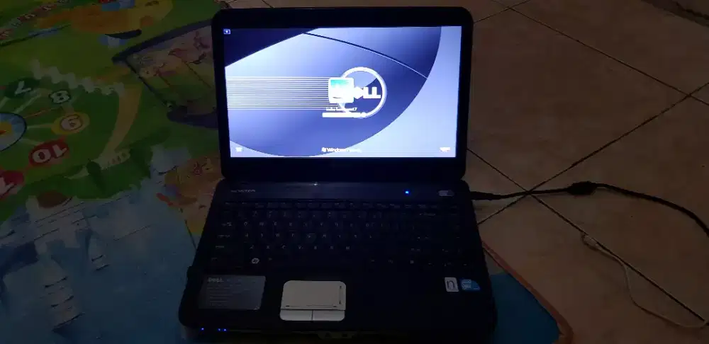 Laptop Dell N saries 1014 vistro