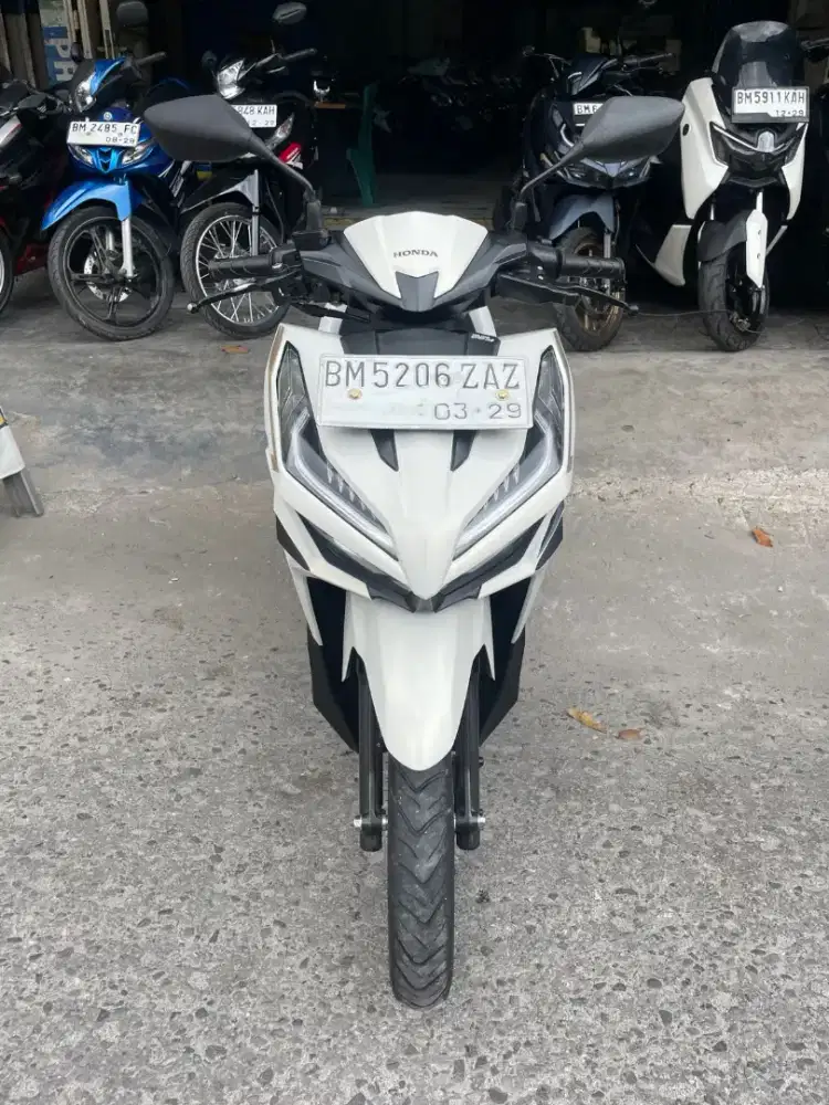 Dijual cepat Honda Vario 125 smart key tahun 2024